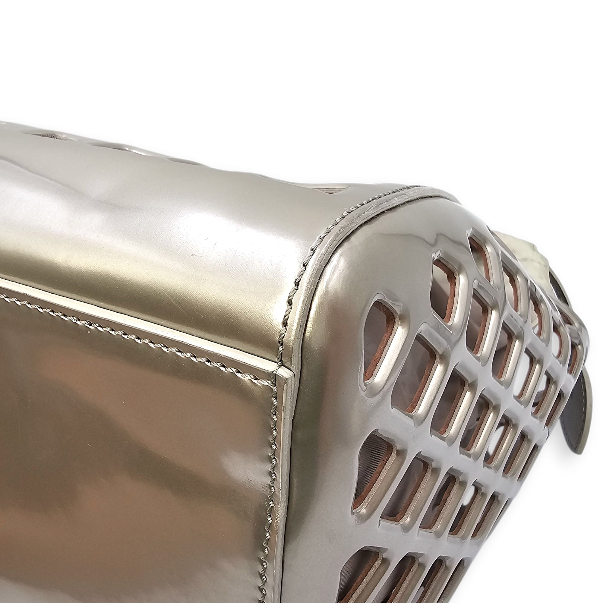 Jelly Shopping Bag MM Grey Top Handle Bag in Metallic Calf - Image 9