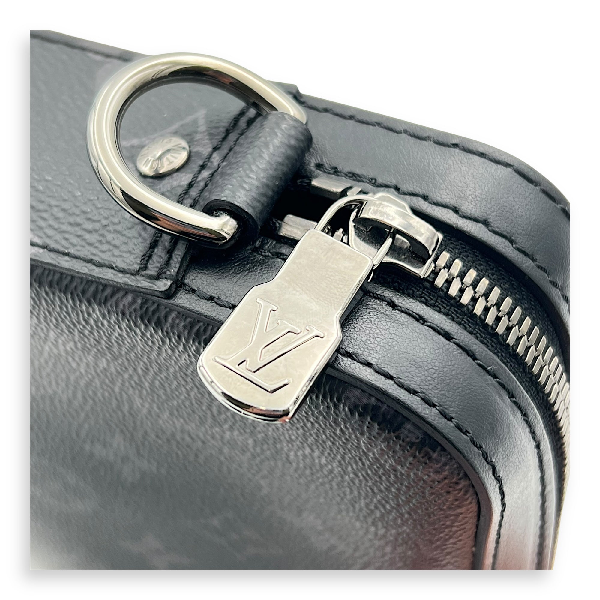 Trio Messenger Eclipse in Monogram Coated Canvas, Silver hardware - Image 11