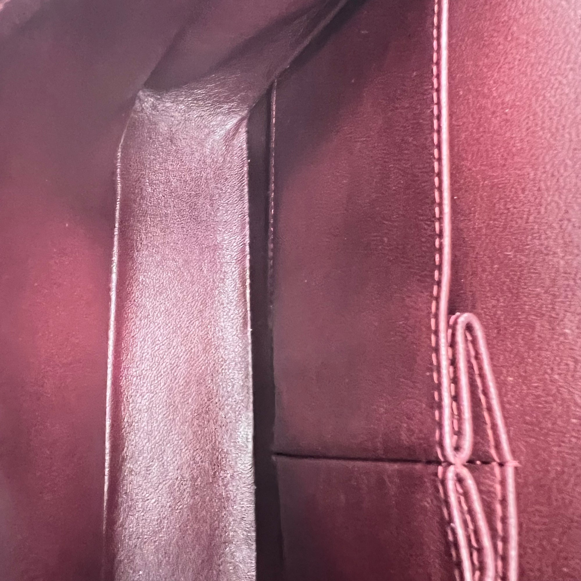 Classic Shoulder Bag Medium Black in Caviar Leather, Silver hardware - Image 11