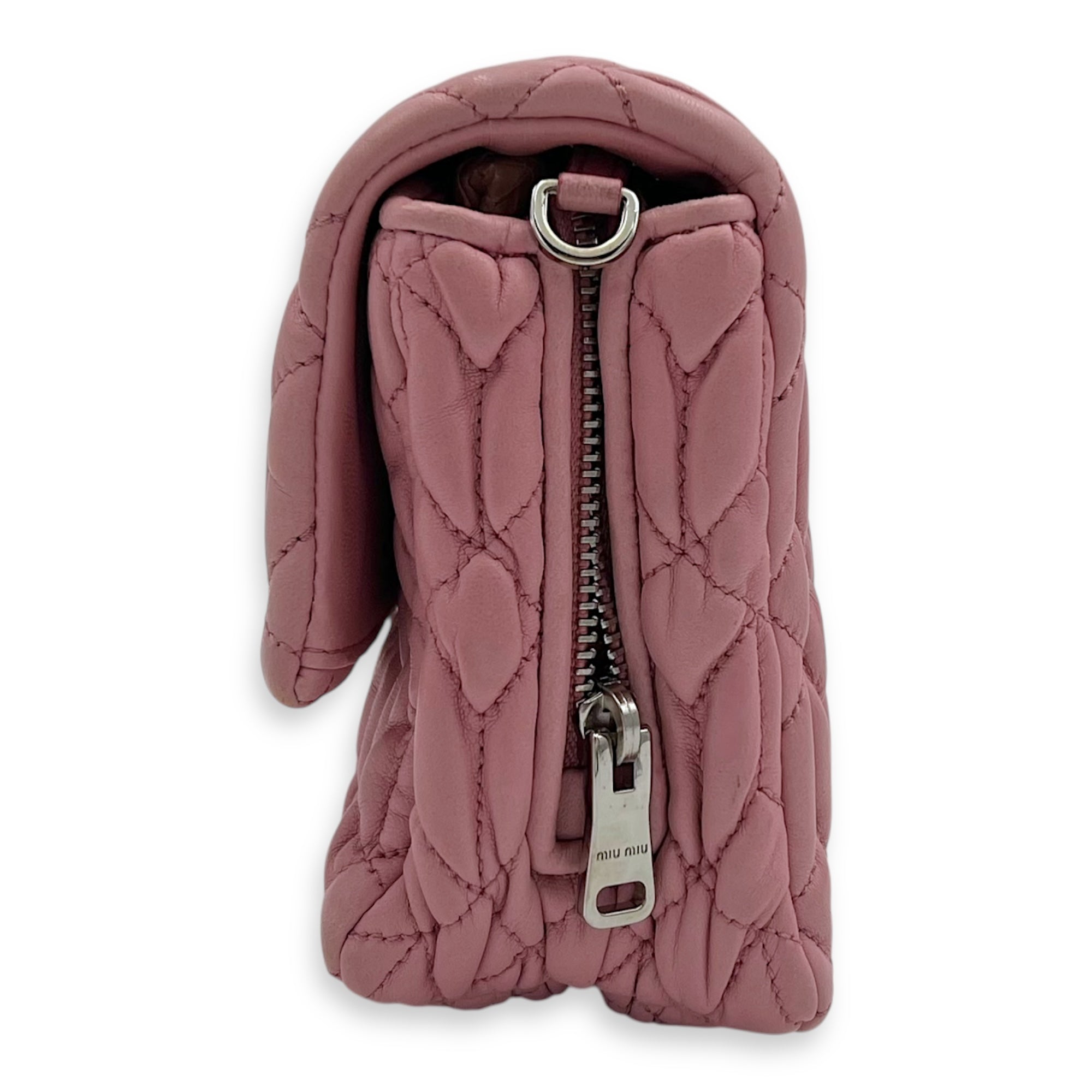 Matelassé Shoulder Bag Pink in Lambskin, Silver hardware - Image 5