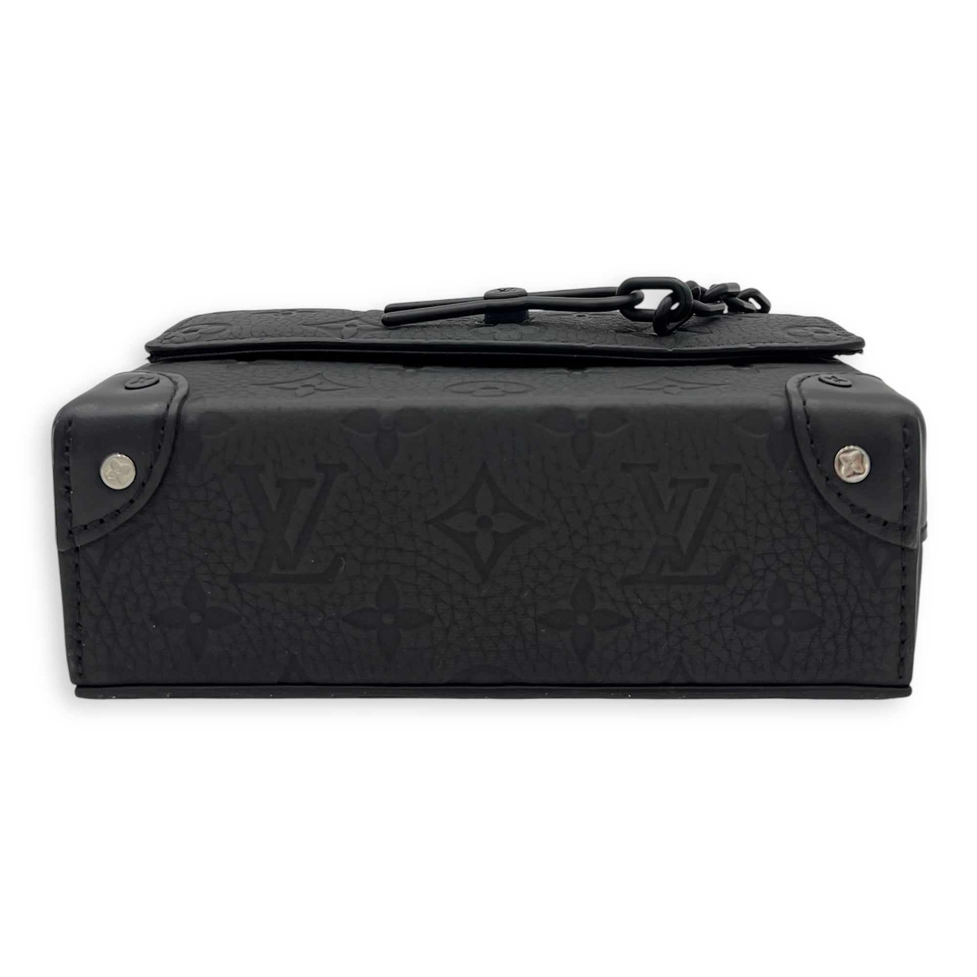 Steamer Black Shoulder Bag in Empreinte Leather, Black hardware - Image 6