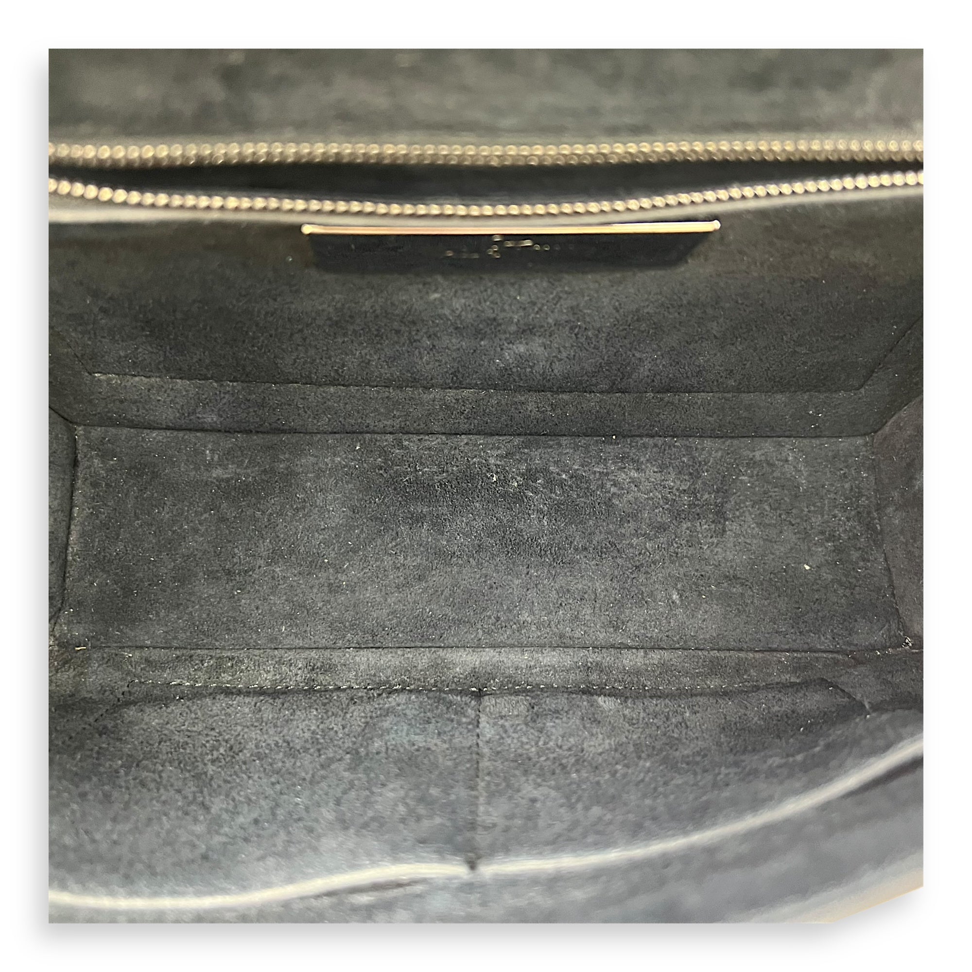 Glamlock Black Shoulder Bag in Calfskin, So Black hardware - Image 7