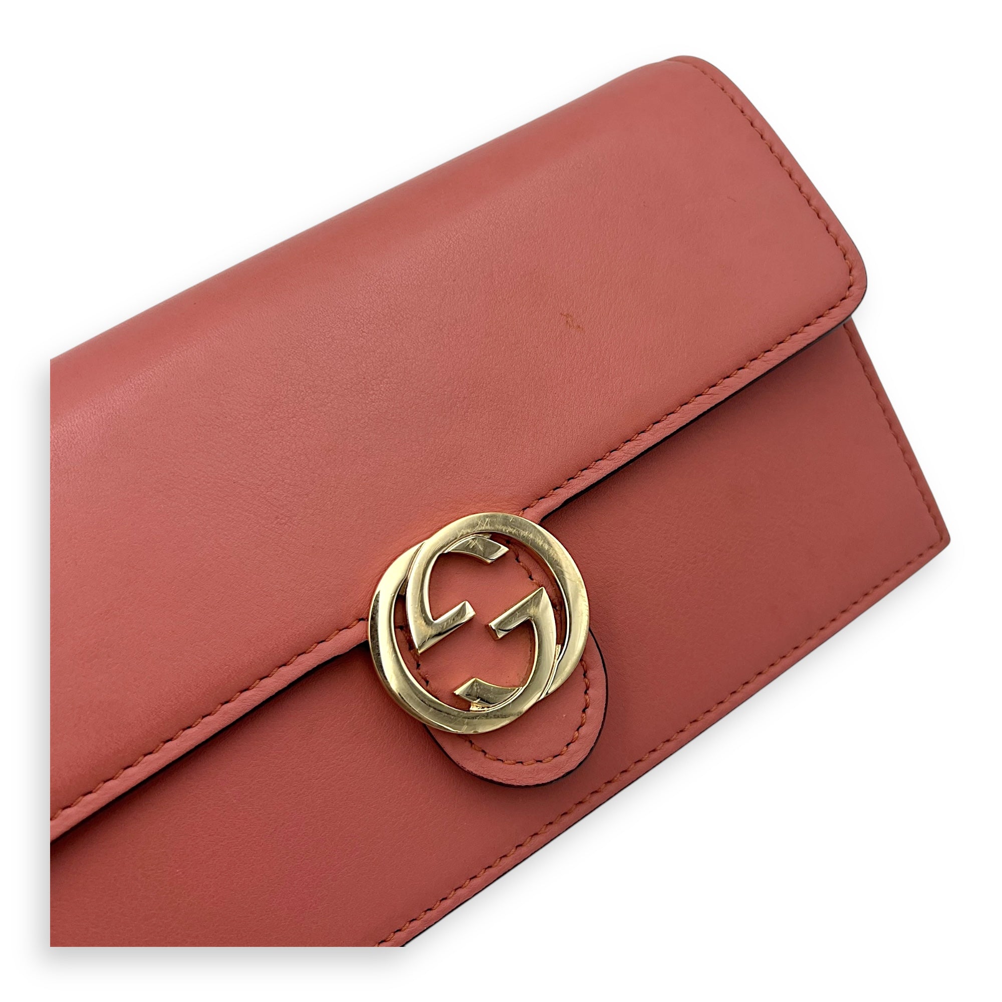 Interlocking G Crossbody Bag Red in Calfskin, Gold hardware - Image 7