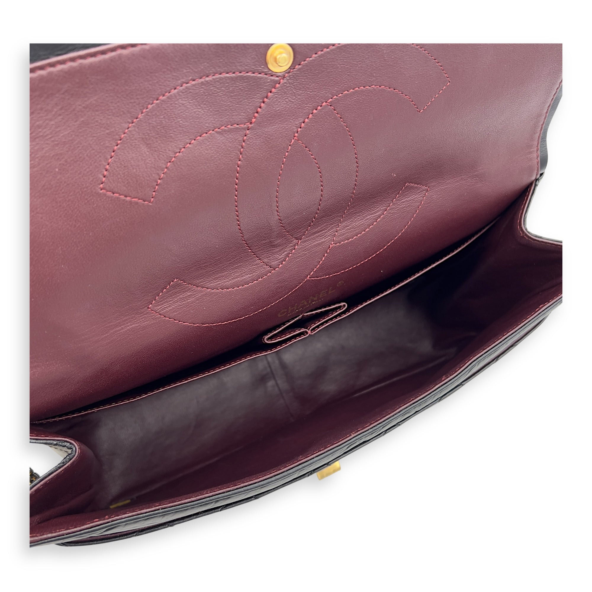 2.55 Shoulder Bag 27 Black in Calfskin, Gold hardware - Image 7