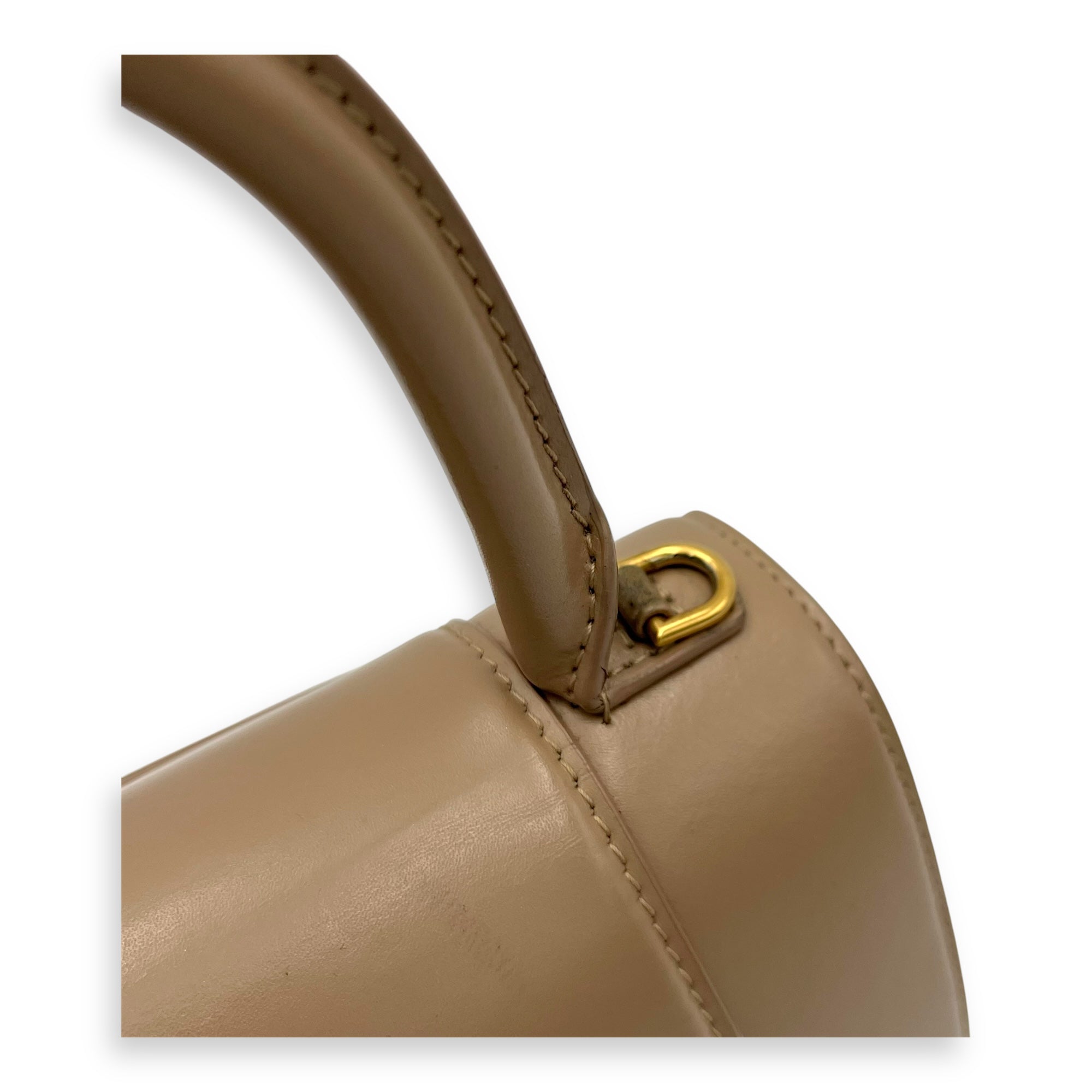 Hourglass Small Beige Top Handle Bag in Calfskin, Gold hardware - Image 8