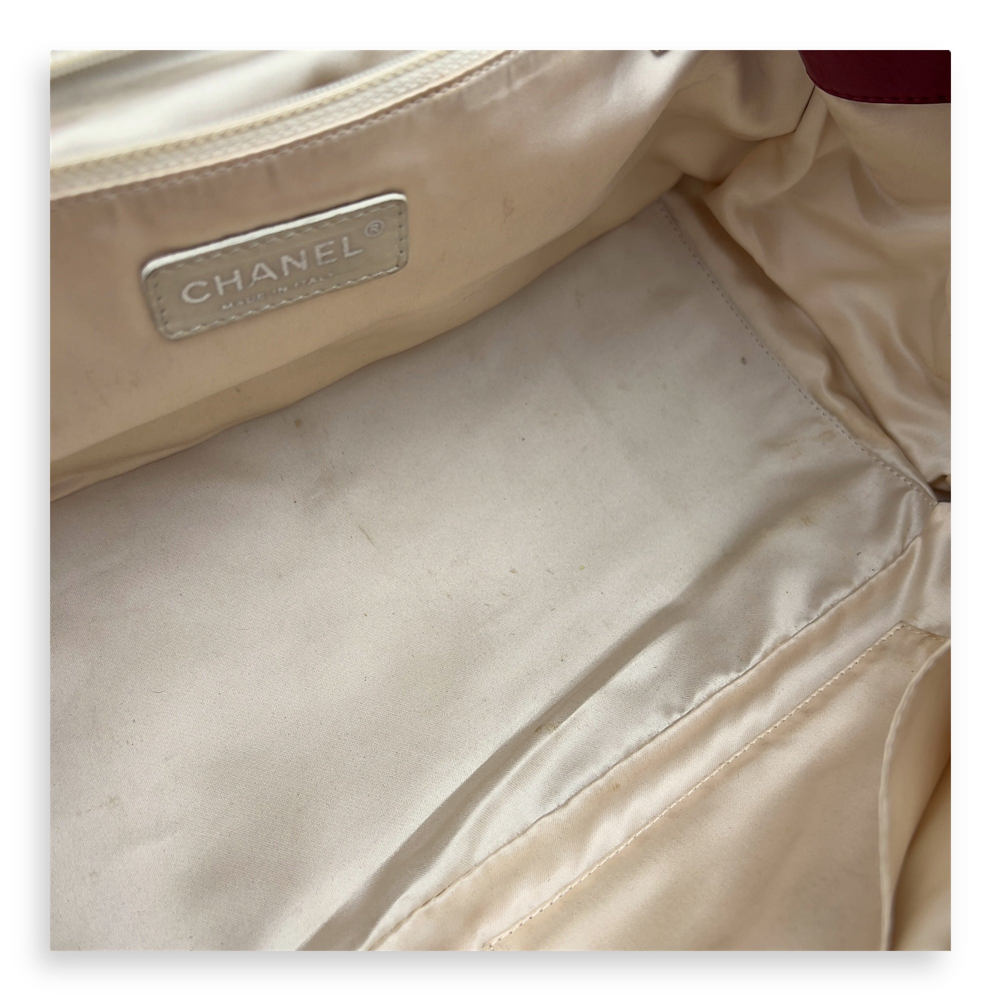 East West Shoulder Bag Red in Calfskin, Silver hardware - Image 10