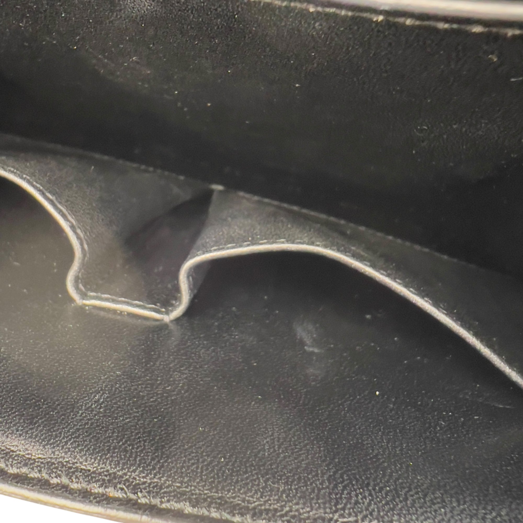 Box Medium Silver Shoulder Bag in Calfskin, Silver hardware - Image 8