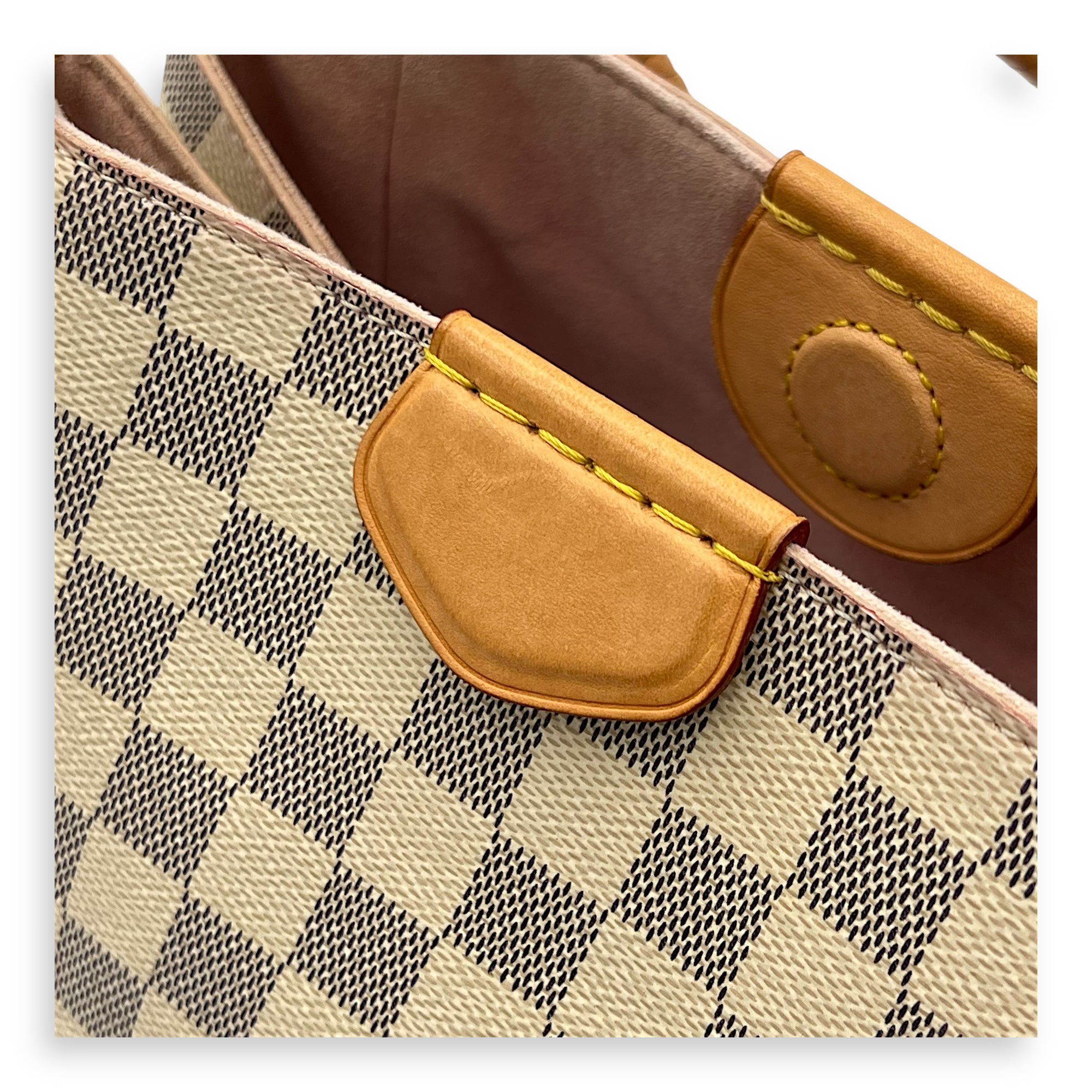 Propriano Tote Bag White in Coated Canvas, Gold hardware - Image 8