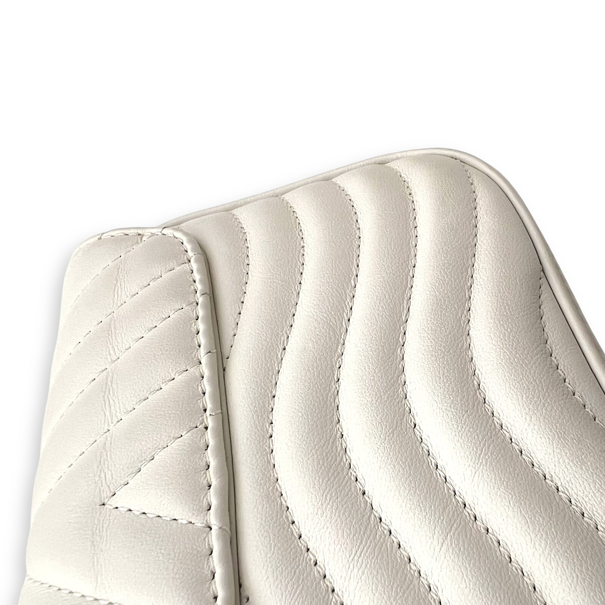 New Wave Crossbody Bag White in Calfskin, Gold hardware - Image 13