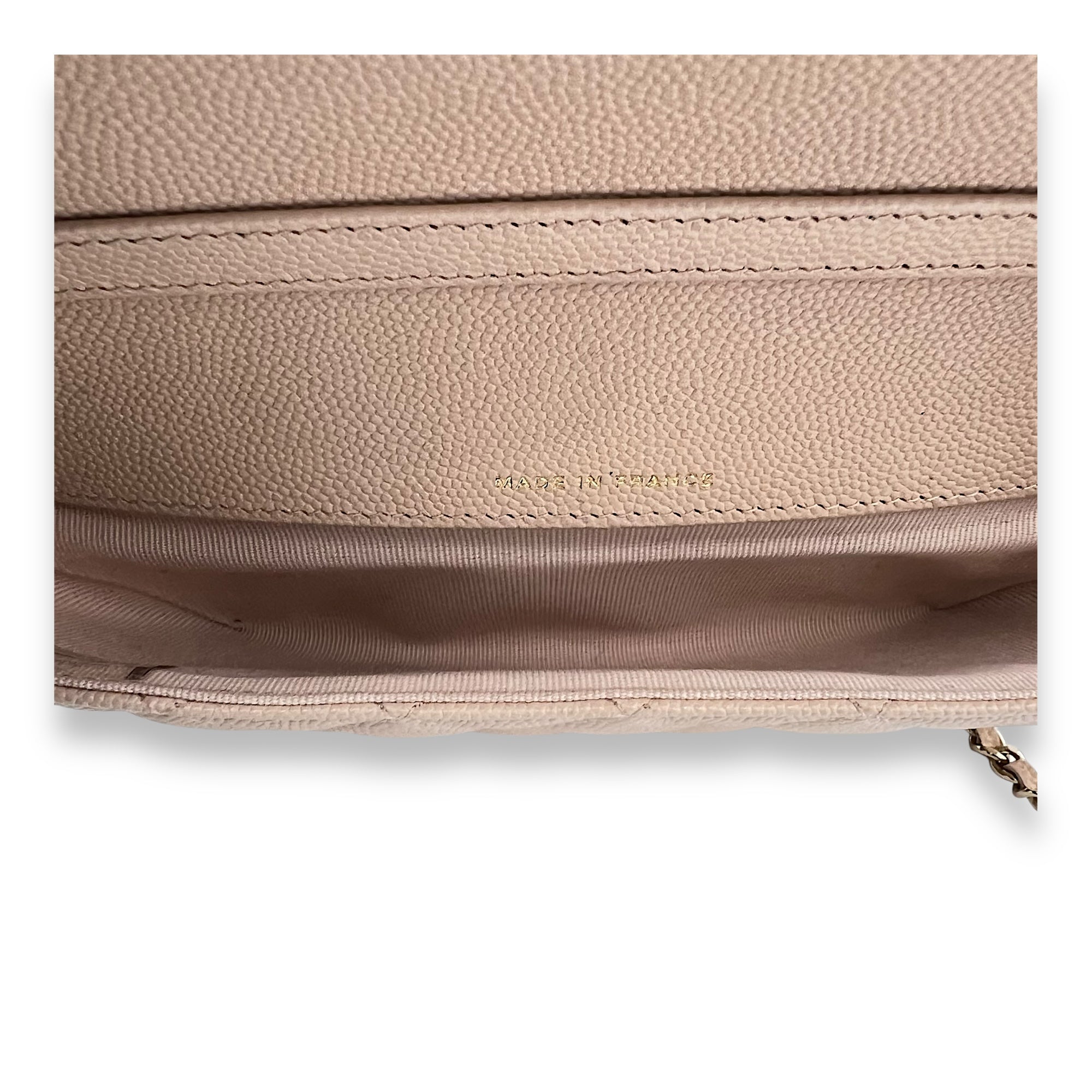 Sunglasses Case Crossbody Bag Beige in Caviar Leather, Light Gold hardware - Image 7