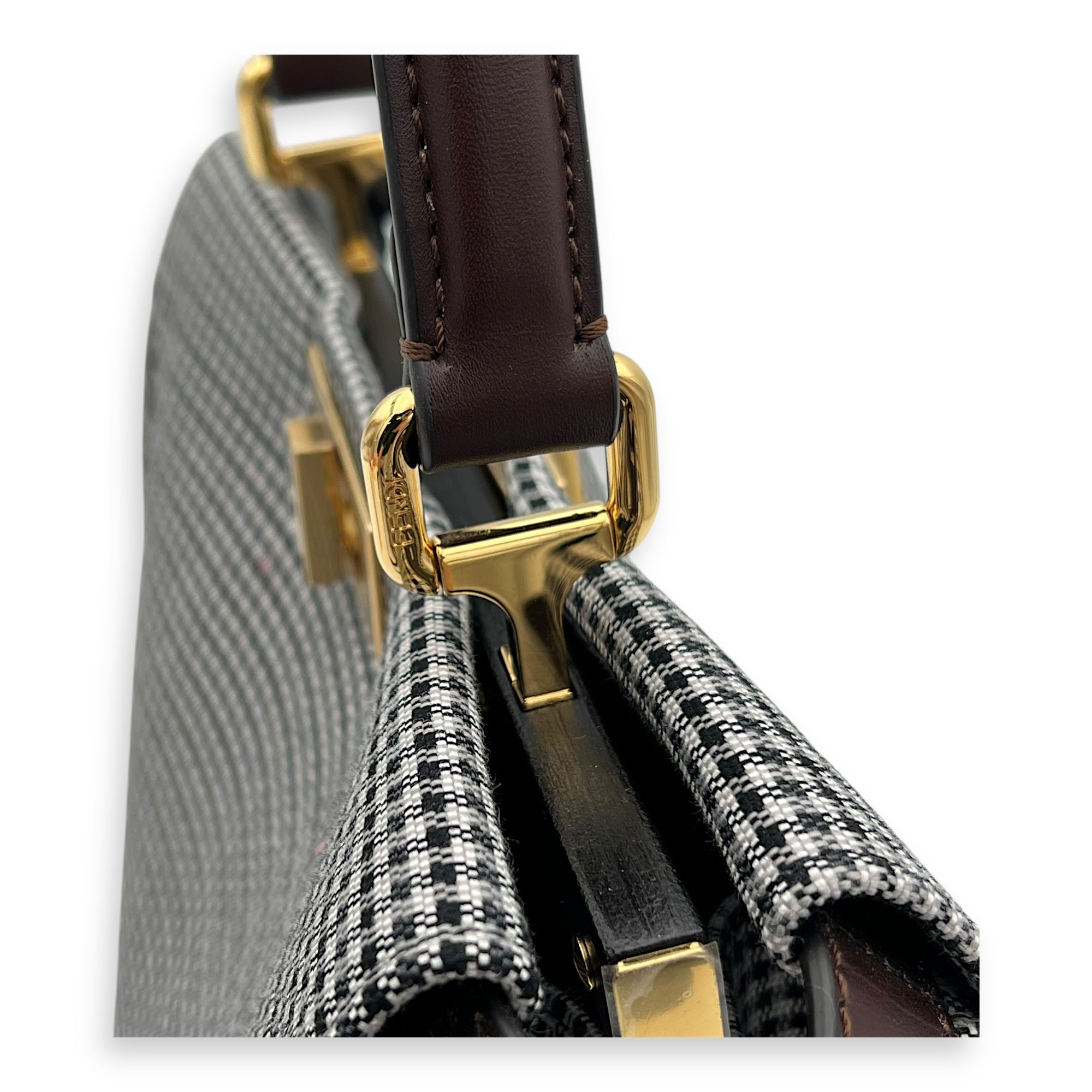 ISeeU Top handle bag in Canvas, Gold Hardware - Image 10