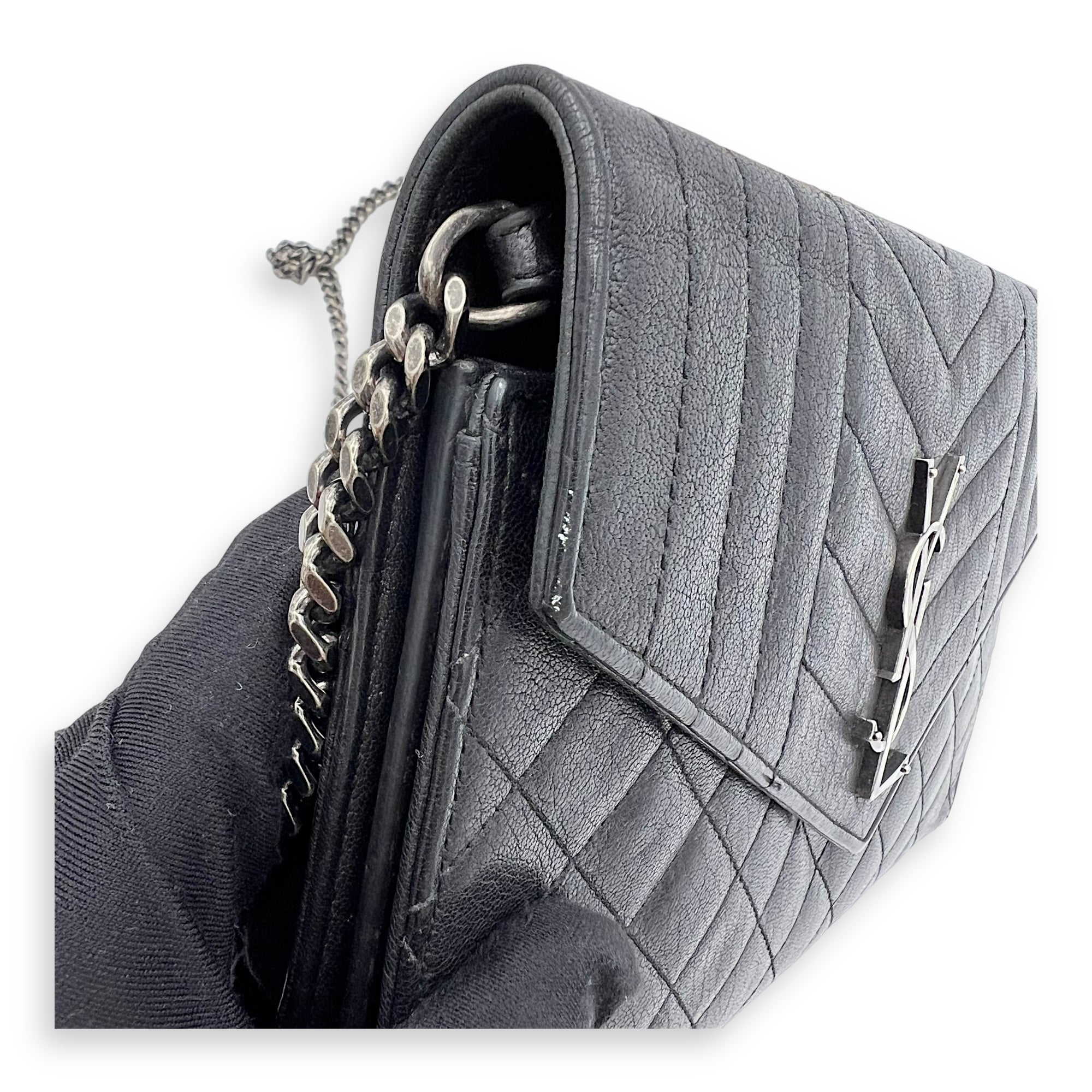 Envelope Wallet On Chain Black in Goat Leather, Silver hardware - Image 8